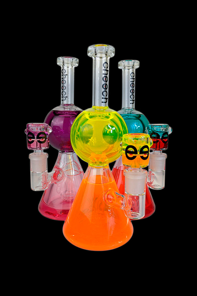 Cheech and Chong Up In Smoke  Strawberry 7 Water Pipe – Valiant  Distribution