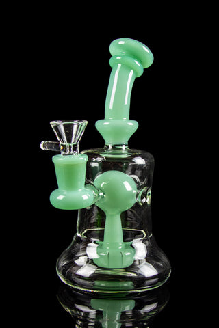 Minty Fresh Mini Water Pipe - Portable and Convenient